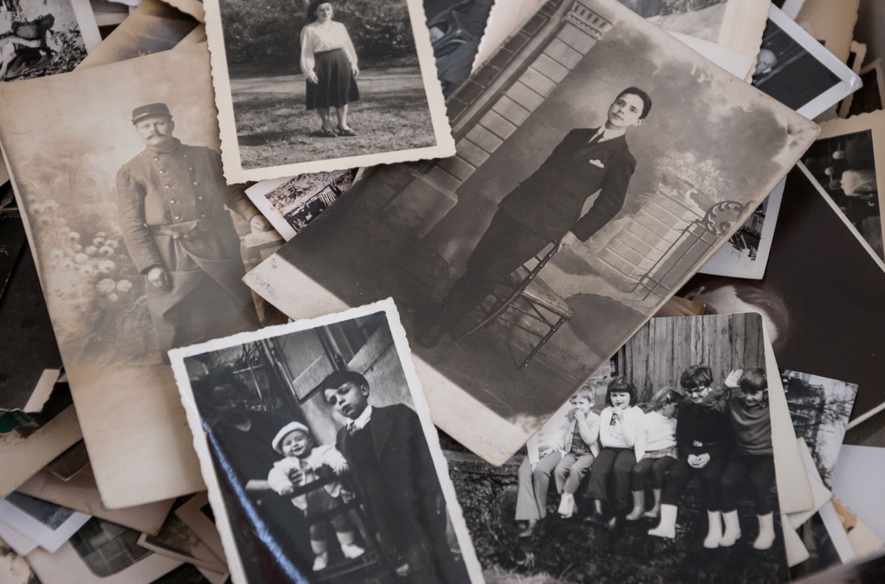 How to store old photos